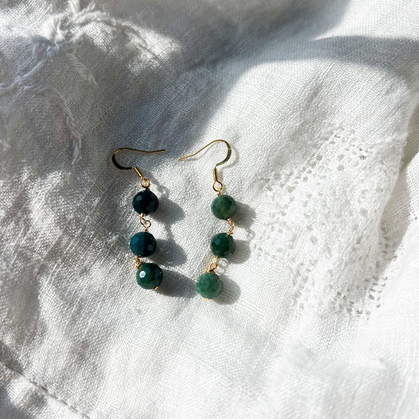 GOLD MOSS AGATE DROP DANGLE GEMSTONE EARRINGS