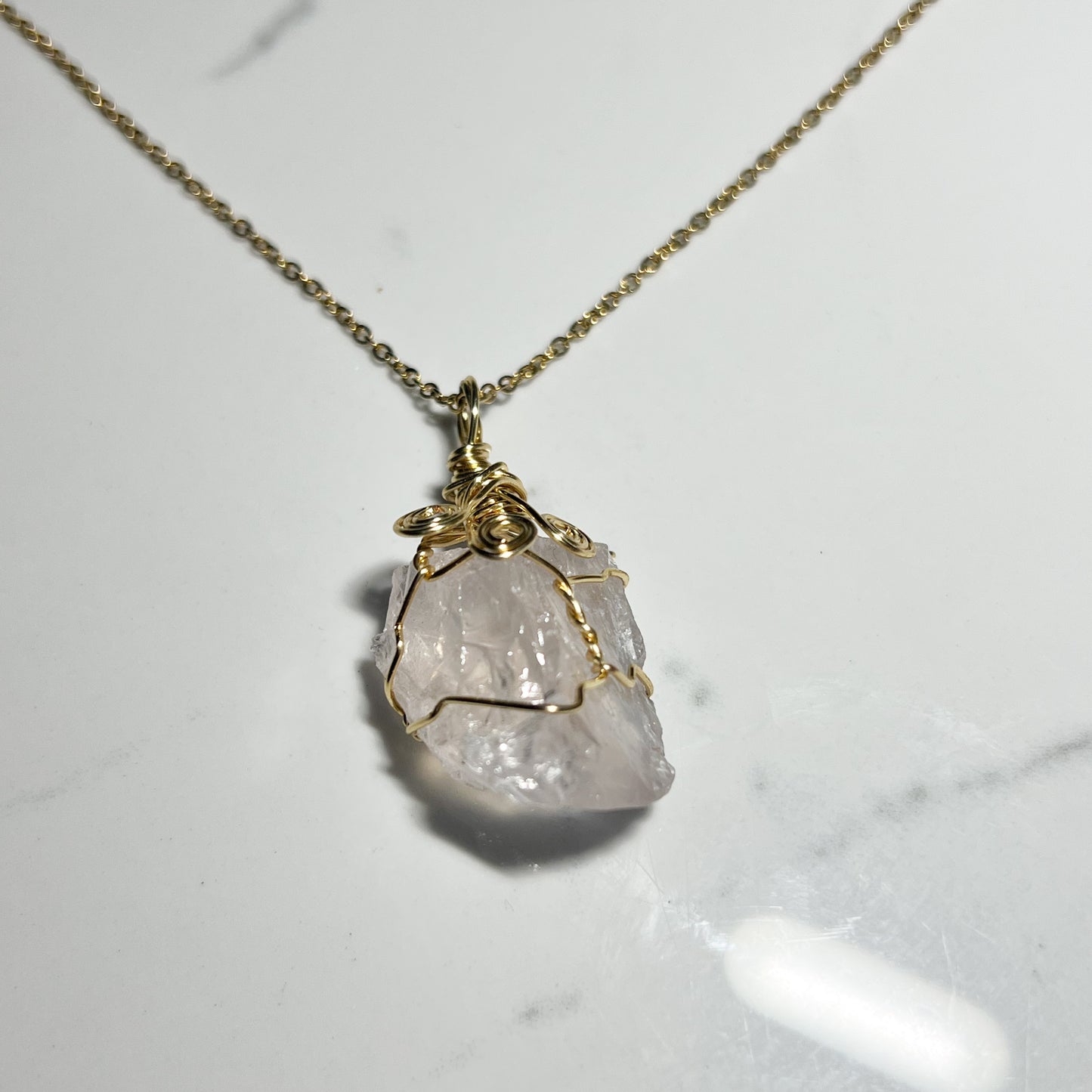 ROSE QUARTZ GOLD NECKLACE - ROUGH CUT