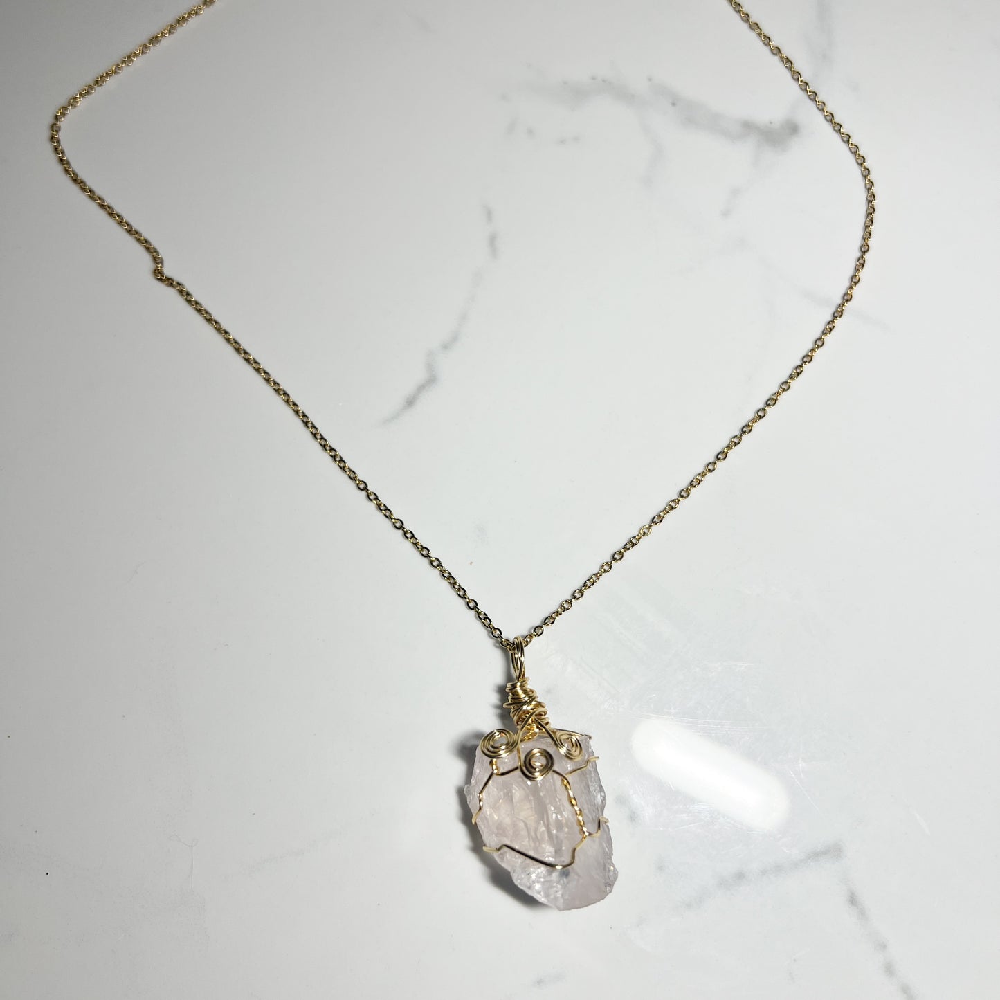 ROSE QUARTZ GOLD NECKLACE - ROUGH CUT