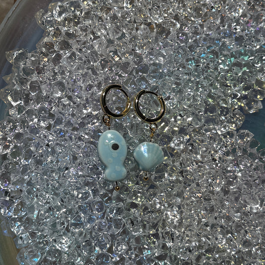 BLUE POLKA DOT FISH + SEASHELL HUGGIE HOOPS