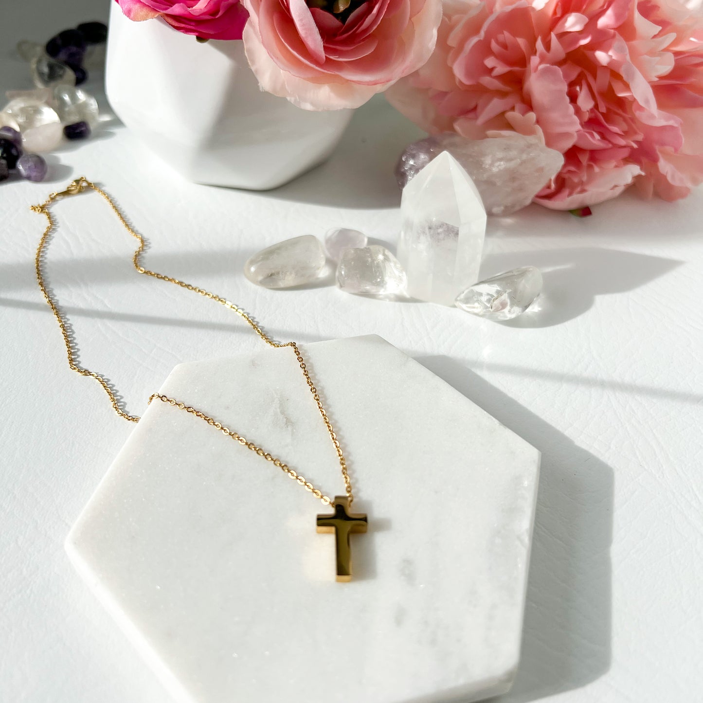 CROSS NECKLACE