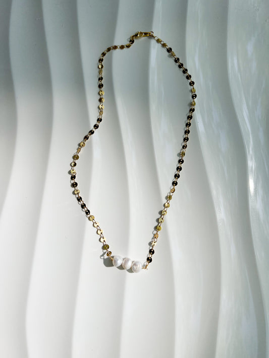 DAINTY COIN CHAIN WITH FRESH WATER PEARLS