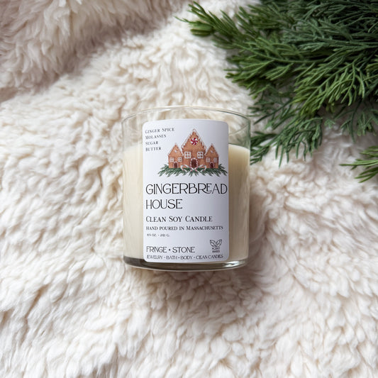 GINGERBREAD HOUSE SOY CANDLE - 8.5 OZ.