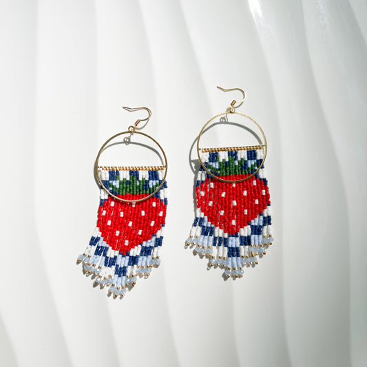 STRAWBERRY FRINGE EARRINGS WITH GOLD