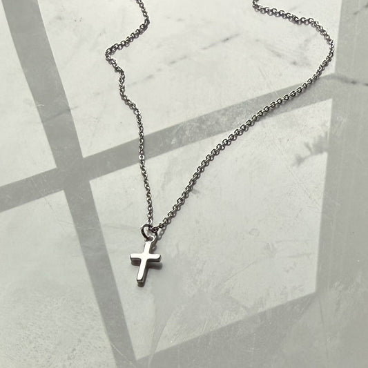CROSS NECKLACE